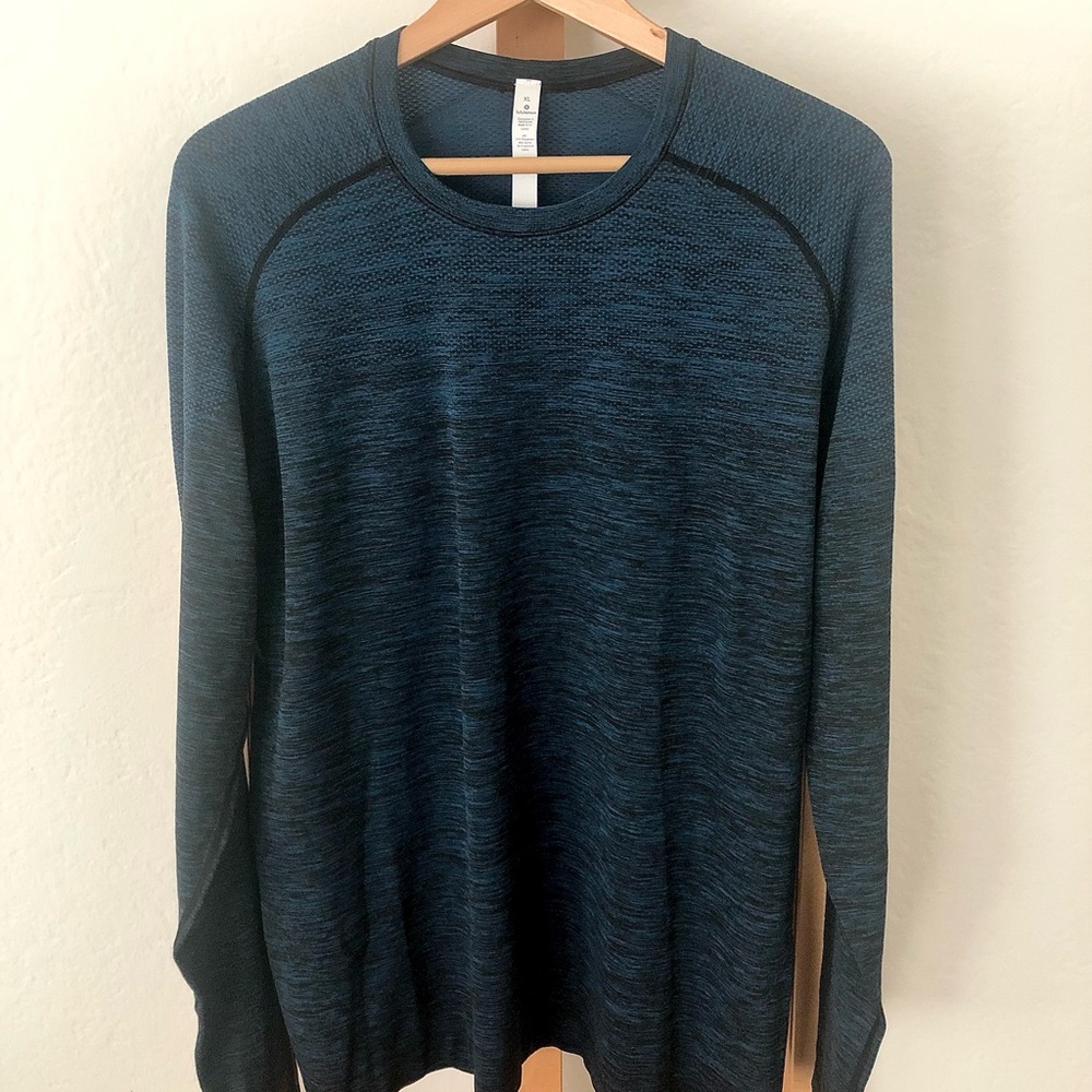 Lululemon Metal Vent Tech Long Sleeve Dark Royal/Black Men's Size XL